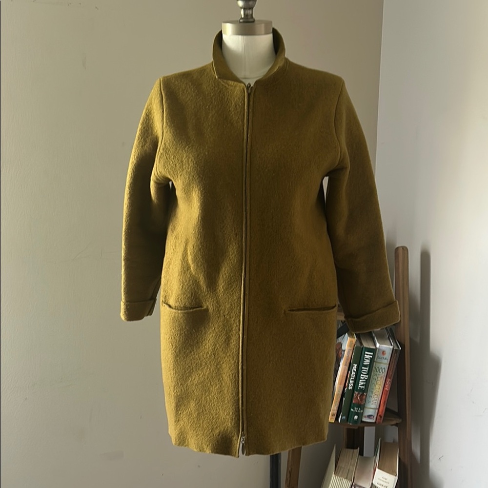 Eileen Fisher Olive Green Women's Coat Zipper Closure Lightweight size PS